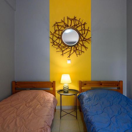 Rea Apartment II "1Minute From The Beach" Kalamáta Kültér fotó