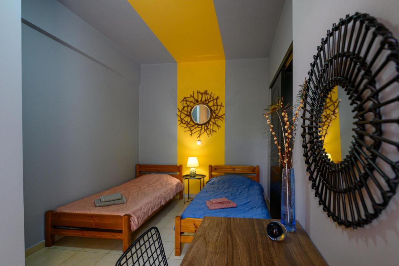 Rea Apartment II "1Minute From The Beach" Kalamáta Kültér fotó