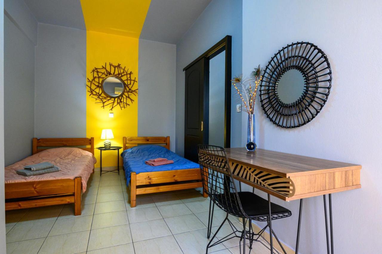 Rea Apartment II "1Minute From The Beach" Kalamáta Kültér fotó