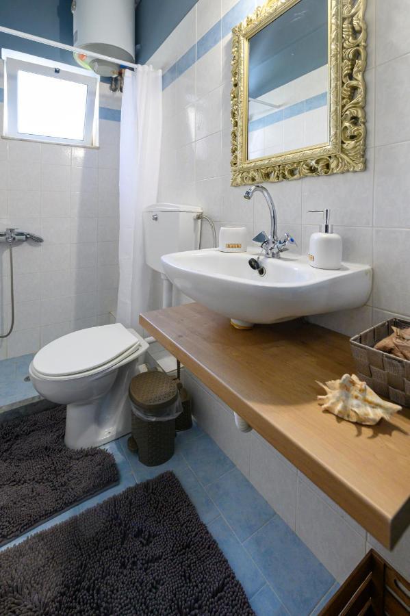 Rea Apartment II "1Minute From The Beach" Kalamáta Kültér fotó