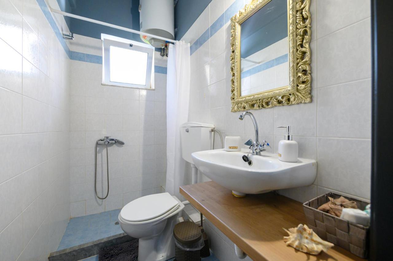 Rea Apartment II "1Minute From The Beach" Kalamáta Kültér fotó